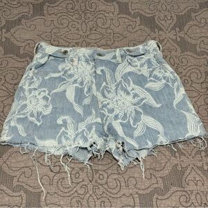 Levi's Made & Crafted Cinched Short Floral Denim Jacquard Size 27